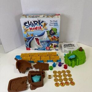 Shark Mania The Shark Chomping Race Game By Spin Master ONLY MISSING PALM TREE